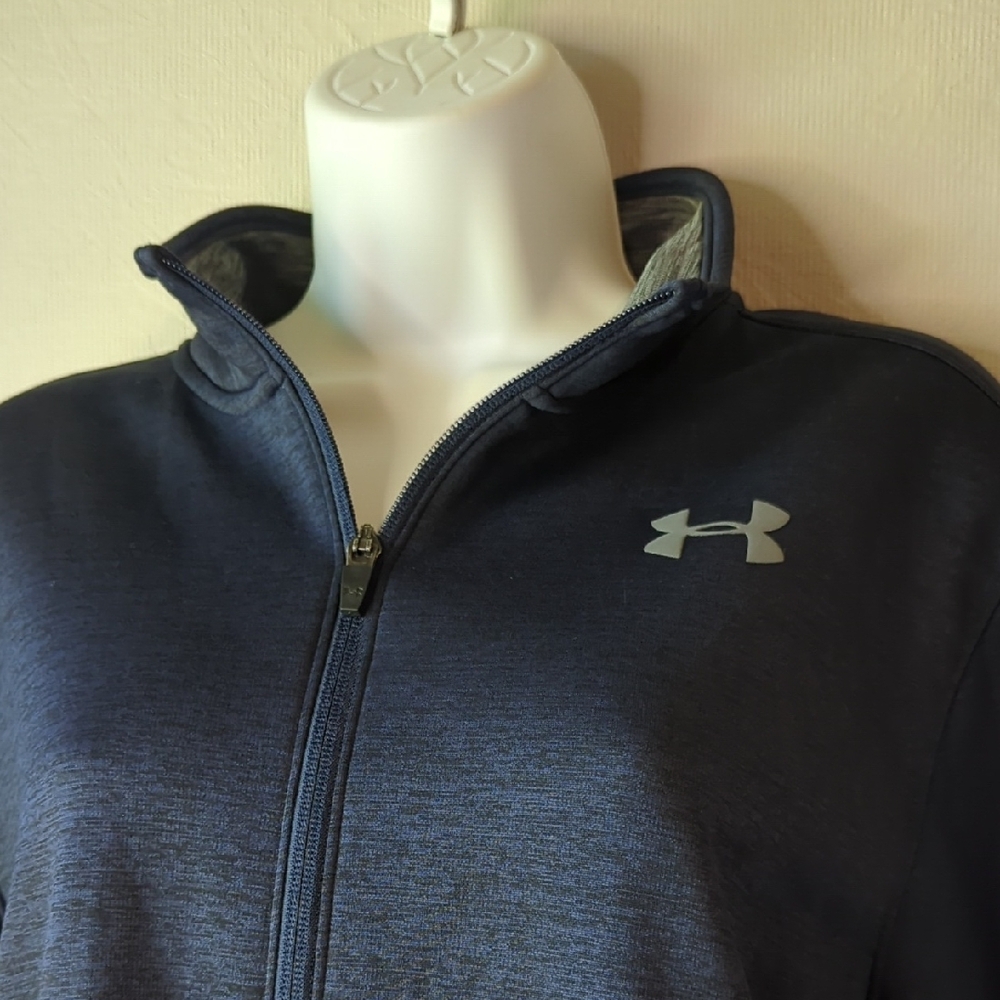 Under Armour Unisex Black Performance Jacket Sleek Design - Picture 5 of 5